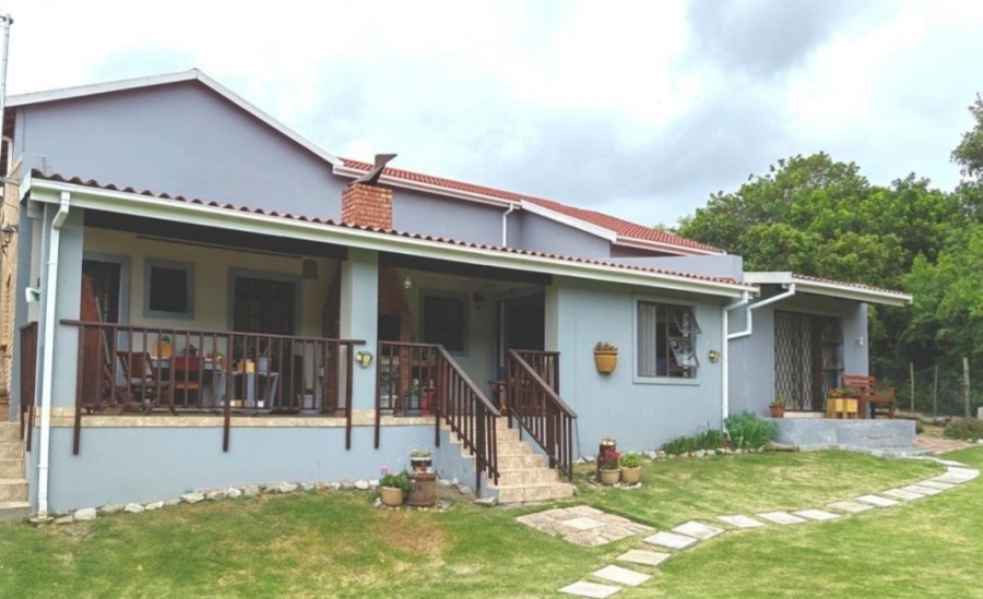 3 Bedroom Property for Sale in Noorsekloof Eastern Cape